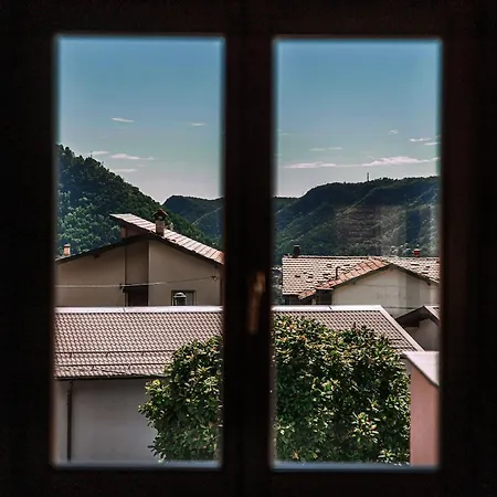 アパート Relax Tra Montagna E - Private Parking