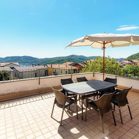 Relax Tra Montagna E - Private Parking チェルノッビオ